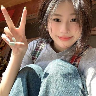女机械人